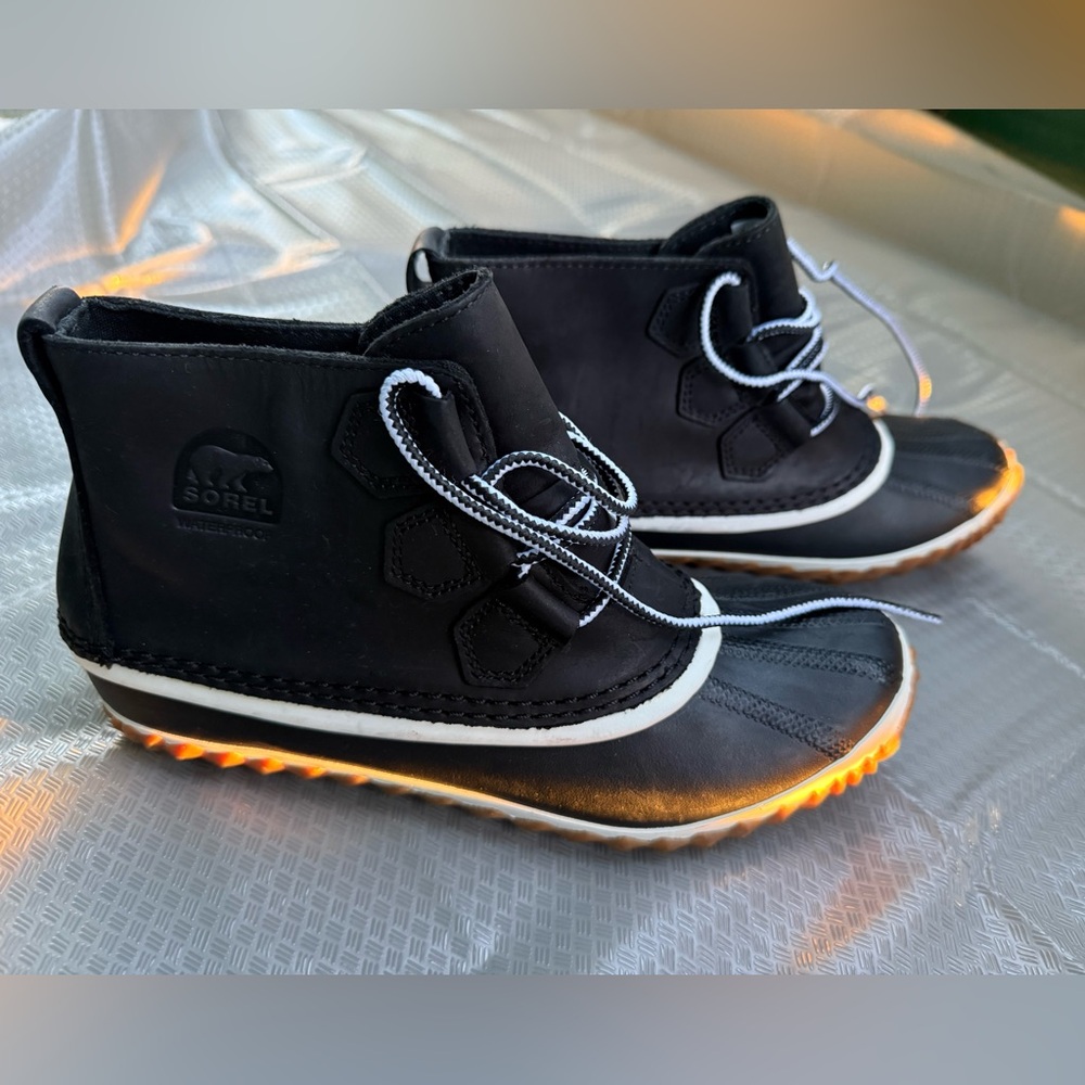 Sorel Kids Black and White Boots
